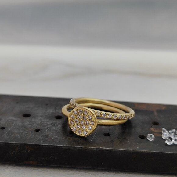 Combination of two diamond 14K Yellow gold rings with 0.56ct Diamonds. UNIQUE - Picture 8 of 10